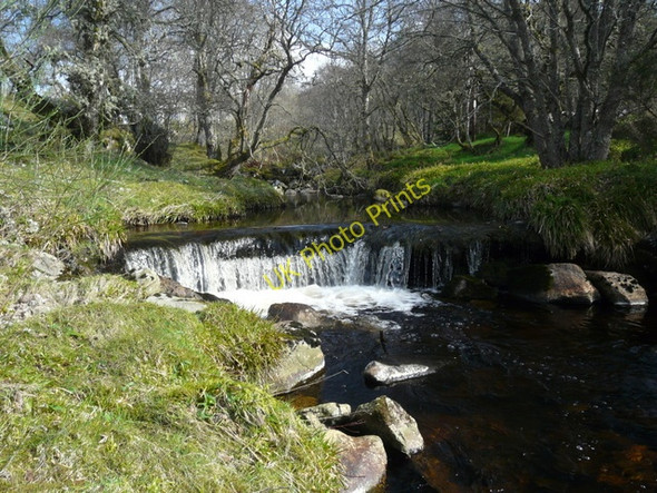 Photo 6"x4" Small weir on Craggie Burn. Daviot\/NH7239 c2009