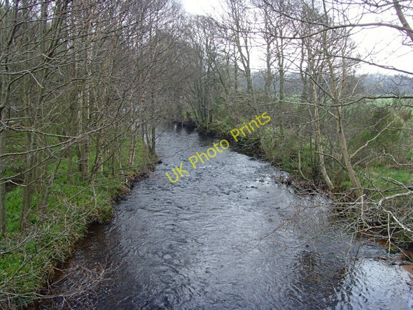 Photo 6"x4" Water of Feugh below the Mill of Clinter bridge Finzean c2009