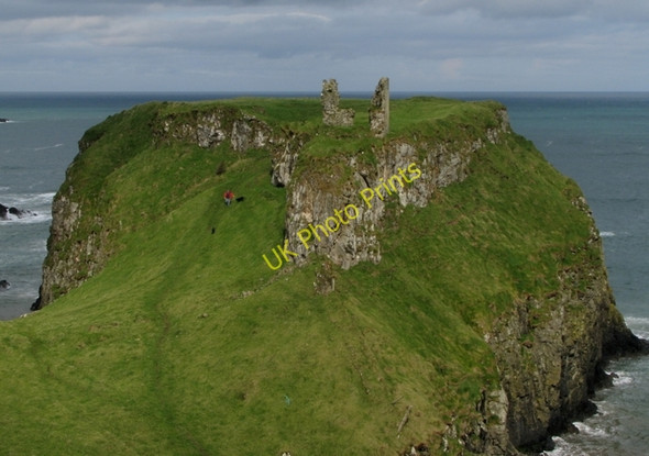 Photo 6"x4" Dunseverick Castle Dunseverick c2009