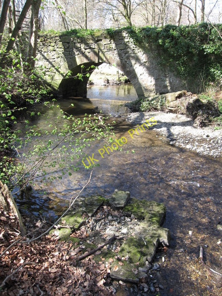 Photo 6"x4" Bridge over the River Alyn Tafarn-y-Gelyn c2009