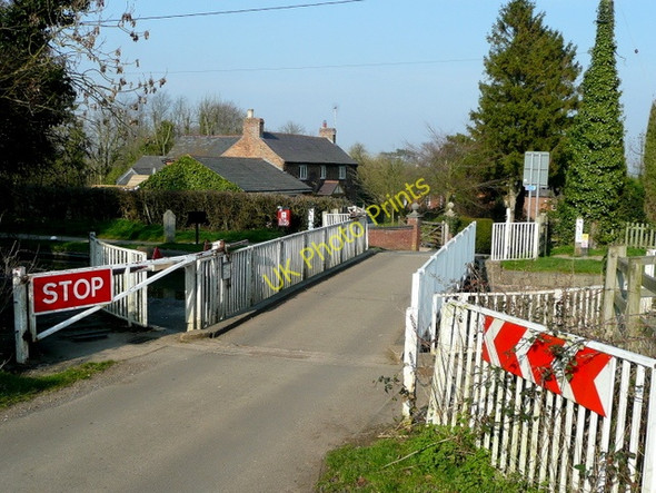 Photo 6"x4" Foxton swingbridge Foxton\/SP7089 c2009