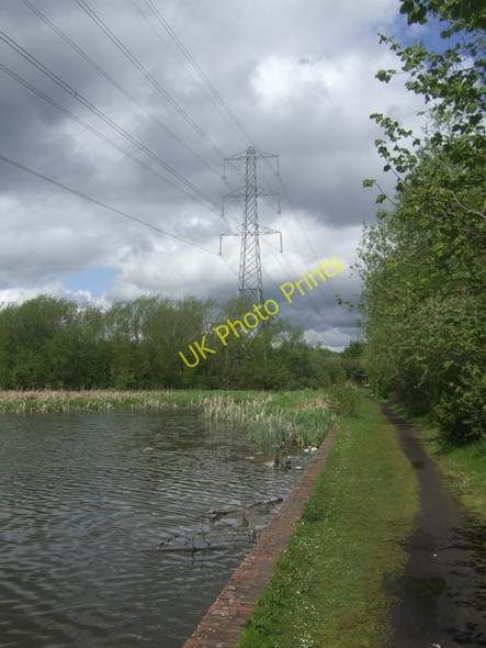 Photo 6"x4" Pylons crossing Titford Pools - Titford Canal Oldbury\/SO9888 c2009