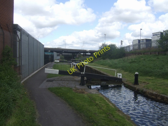 Photo 6"x4" Titford Locks - Lock No 6 - Bottom Lock Oldbury\/SO9888 c2009