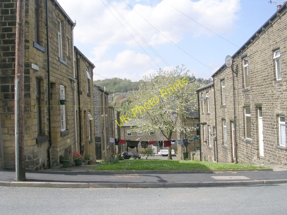 Photo 6"x4" Lord Street - Victoria Road Haworth c2009 P1