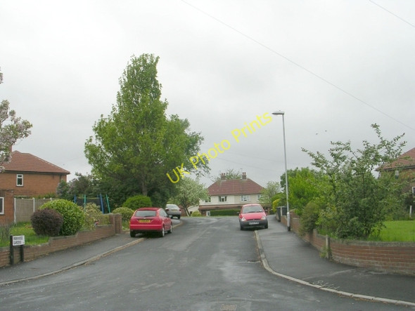 Photo 6"x4" Parkwood Gardens - Parkwood Road Calverley c2009