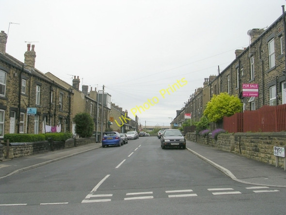 Photo 6"x4" Pembroke Road - Surrey Road Pudsey\/SE2233 c2009 P1