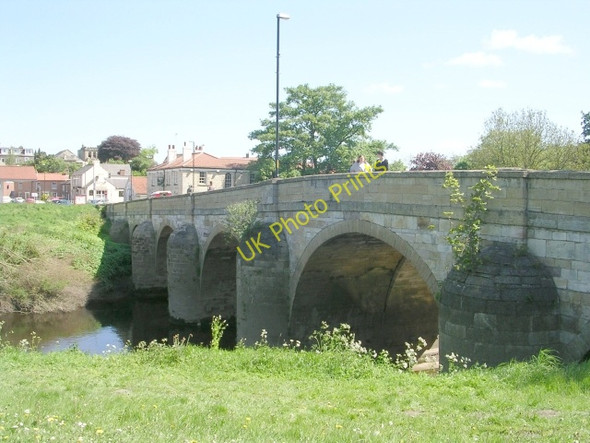 Photo 6"x4" Tadcaster Bridge - Bridge Street Tadcaster c2009