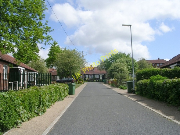 Photo 6"x4" Moorside Place - Moorside Avenue Heckmondwike c2009