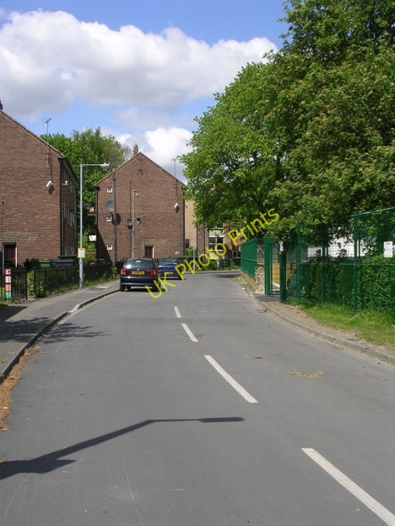 Photo 6"x4" Boothroyd Green - High Street Dewsbury c2009