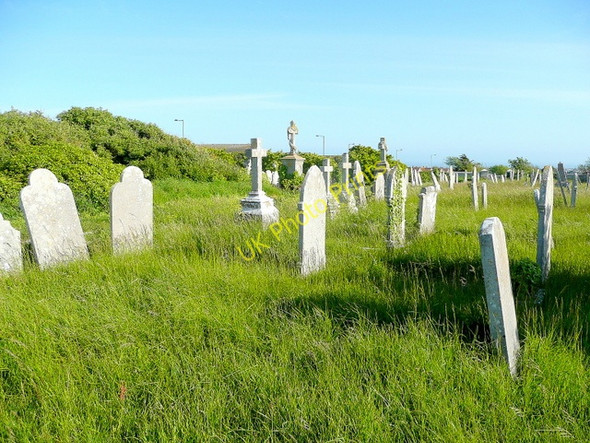 Photo 6"x4" Part of St. George's graveyard, Portland Fortuneswell c2009
