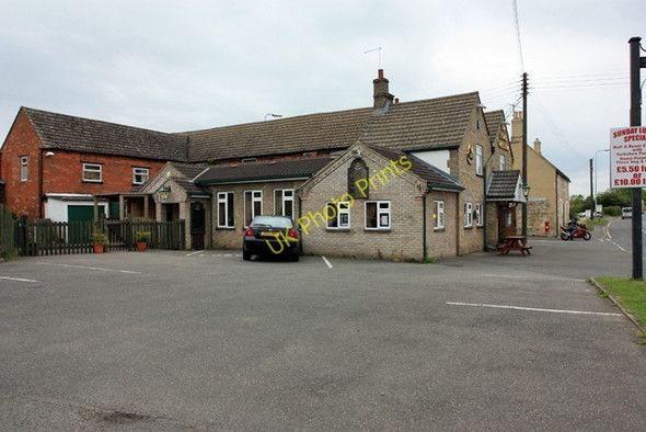 Photo 6"x4" The Lord Nelson, Morton Cawthorpe c2009