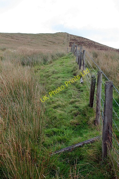 Photo 6"x4" Fence on Cnoc Sturraig. Drumlemble c2007
