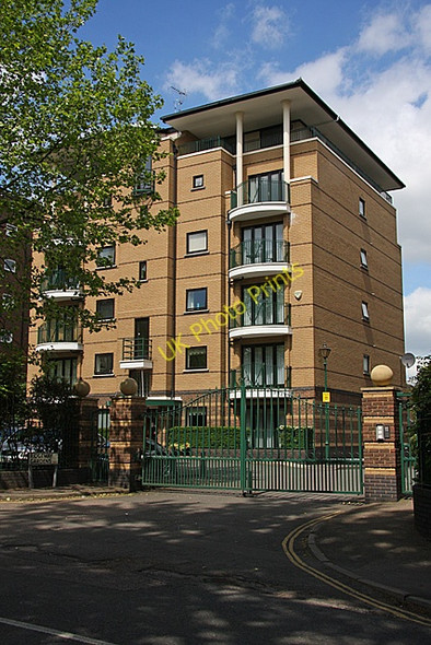 Photo 6"x4" Ridgeway Gardens Hornsey c2009