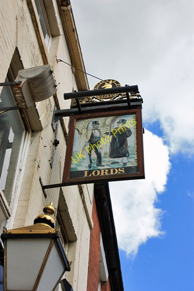 Photo 6"x4" Lords - pub sign, Gainsborough Gainsborough\/SK8189 c2009
