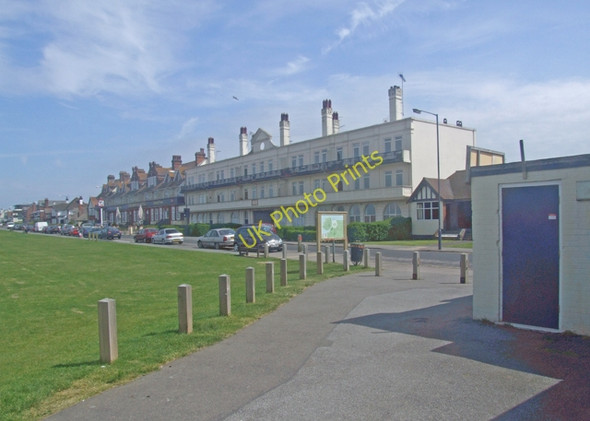 Photo 6"x4" Tankerton Esplanade Whitstable c2009