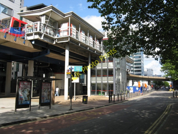 Photo 6"x4" South Quay DLR Station Poplar\/TQ3780 c2009