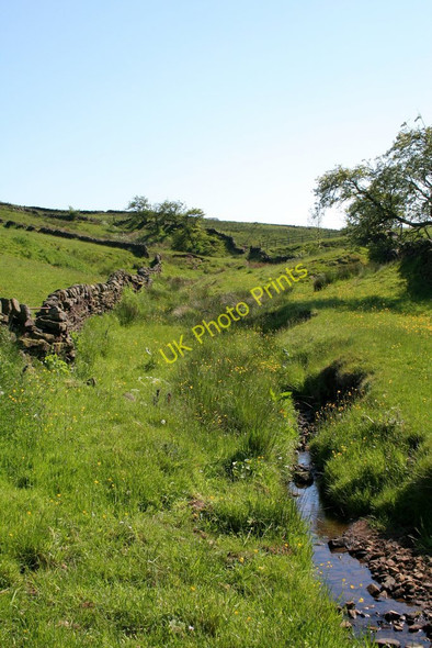 Photo 6"x4" Stream, Aden Sutton-in-Craven c2009
