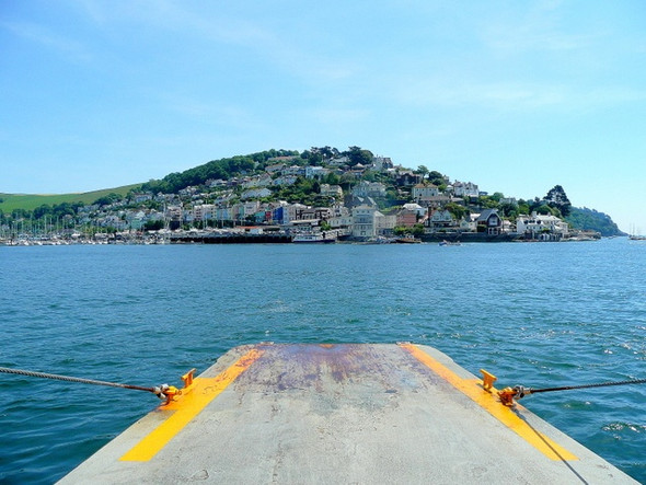 Photo 6"x4" Kingswear from the Lower or Town Ferry Dartmouth c2009