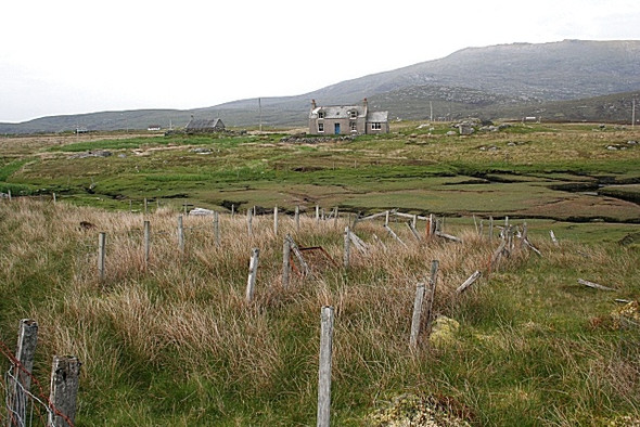 Photo 6"x4" Rubh an Tigh-mh\u00c3\u00a0il Taobh a Deas Loch Aineort c2009
