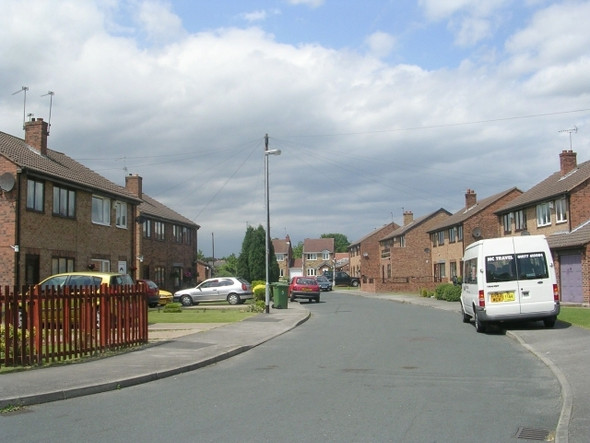 Photo 6"x4" Fieldside Road - Milton Drive Hemsworth\/SE4213 c2009