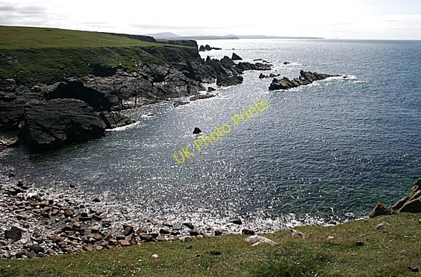 Photo 6"x4" Geodha Ruadh Bun a'Gharaidh Baile an Truiseil c2009