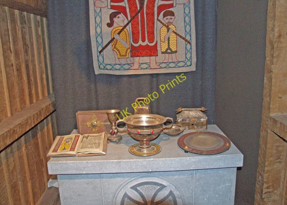 Photo 6"x4" Clonmacnoise visitor centre exhibit Clonmacnoise c2008