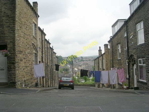 Photo 6"x4" Morning Street - Hainworth Wood Road Keighley c2009