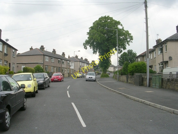 Photo 6"x4" Broomhill Avenue - Ashbourne Road Keighley c2009