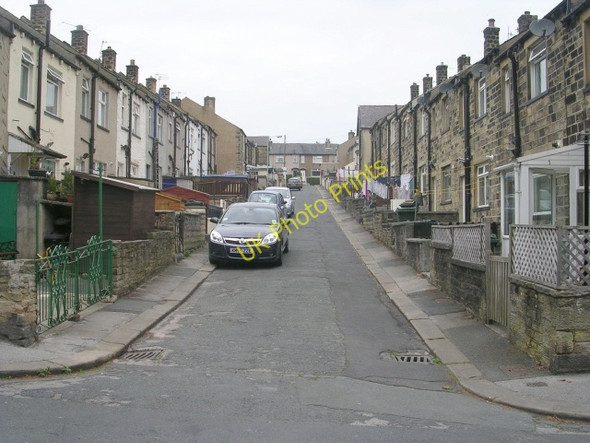 Photo 6"x4" Back Caister Street - Oakfield Road Keighley c2009