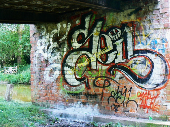 Photo 6"x4" Under the bridge, Kennet and Avon canal, Hungerford Eddington\/SU3469 c2009