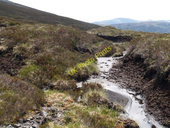 Photo 6"x4" Peat Hag, An Sgarsoch Allt a' Chaorainn\/NN9281 c2009