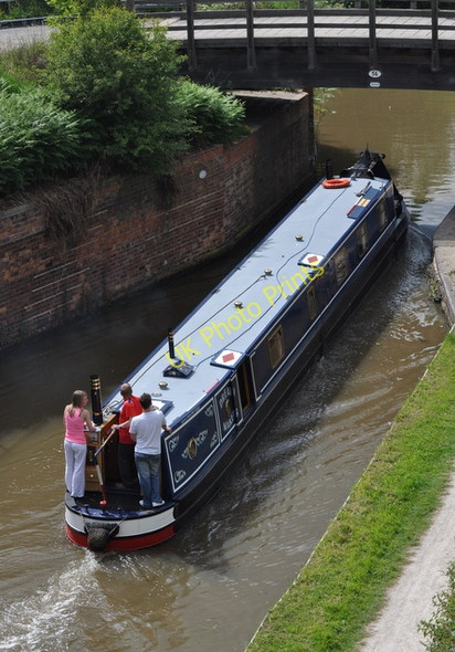 Photo 6"x4" Narrowboat approaching bridge number 56 Alvecote c2009