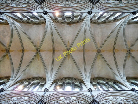 Photo 6"x4" Salisbury Cathedral detail 1 Salisbury c2009