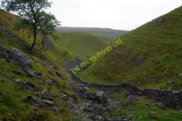 Photo 6"x4" Top of Conistone Dib. Conistone c2007