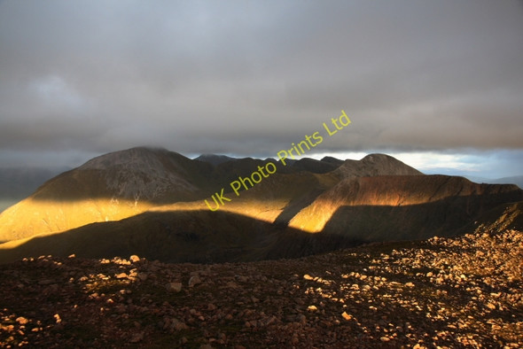 Photo 6"x4" Setting Sun on Mullach nan Coirean Mullach nan Coirean c2007