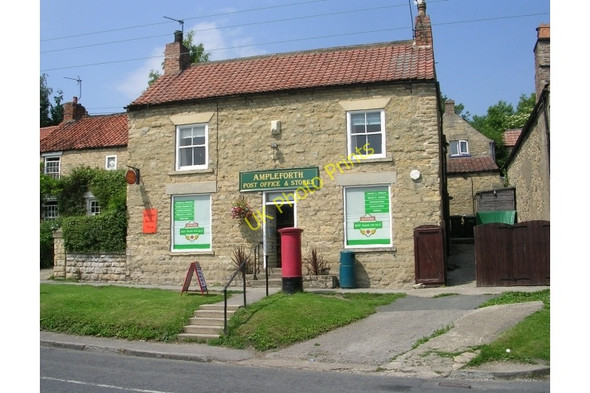 Photo 6"x4" Ampleforth Post Office & Stores - Main Street Ampleforth c2009