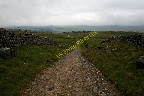 Photo 6"x4" Bycliffe Road. Conistone c2007