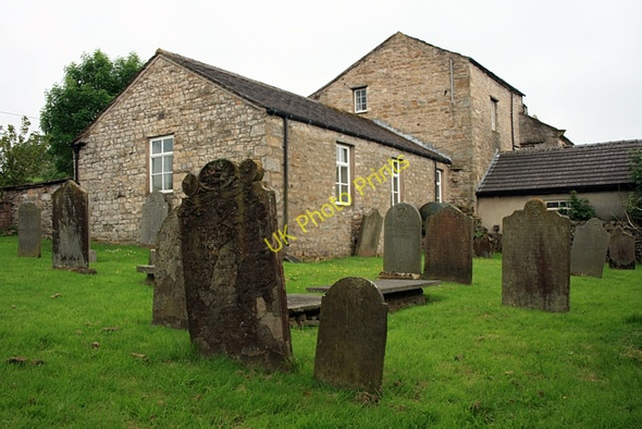 Photo 6"x4" Sandemanian graveyard, Gayle Gayle c2009