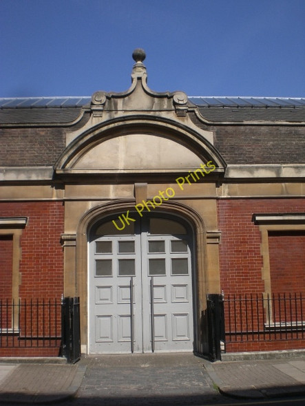Photo 6"x4" Doorway, Kenton Street WC1 London c2006