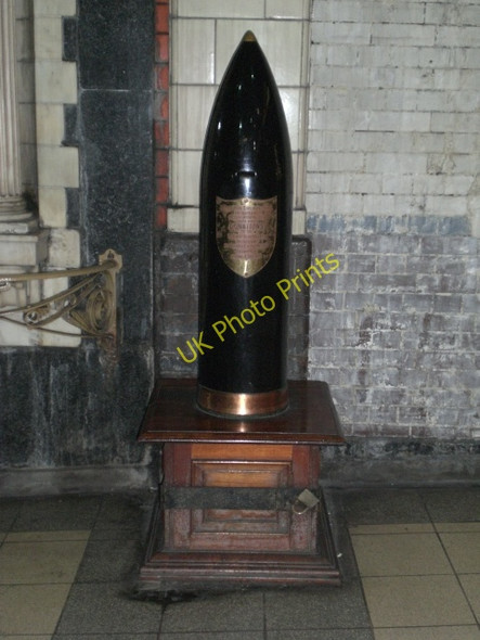 Photo 6"x4" Railway Benevolent Fund collection shell, Baker Street Underground Station Marylebone\/TQ2881 c2009