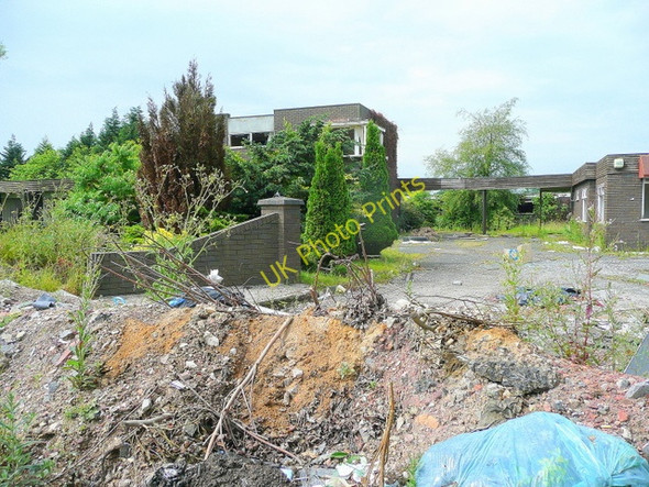 Photo 6"x4" The continuing decline of Saxon Cross Hotel 1 Sandbach c2009