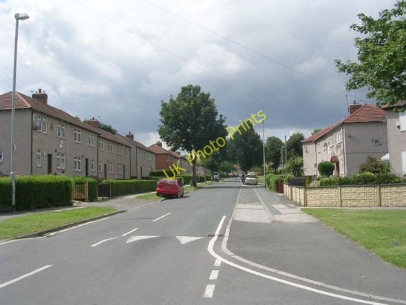 Photo 6"x4" Waterton Road - viewed from Chantry Road Wakefield\/SE3320 c2009