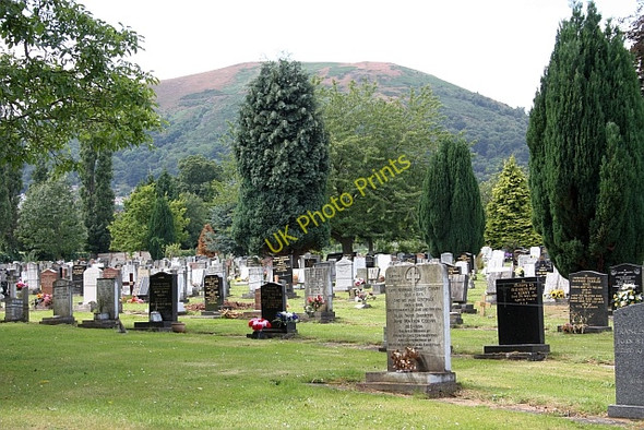 Photo 6"x4" Malvern Cemetery Great Malvern c2009