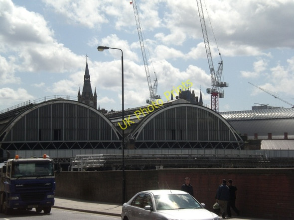 Photo 6"x4" The rear of King's Cross Railway Station, York Way N1 London c2009