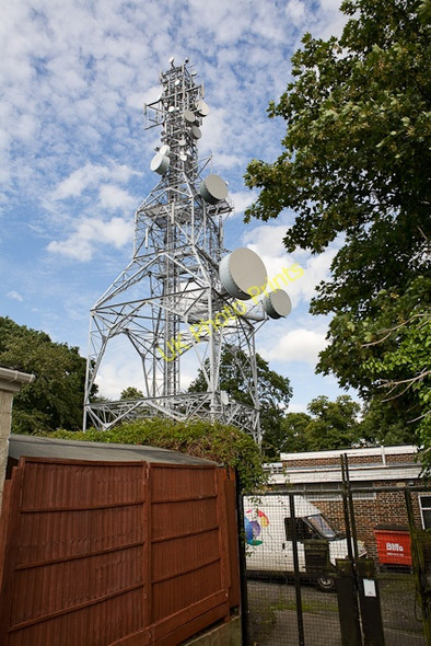 Photo 6"x4" BT Thornhill microwave radio tower Hightown\/SU4711 c2009