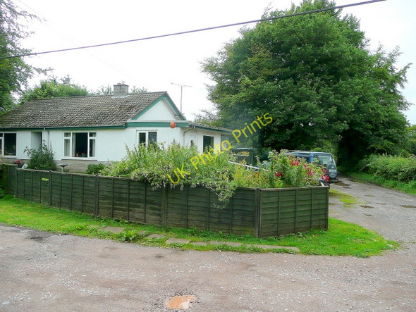 Photo 6"x4" Welsh Newton Common Post Office Welsh Newton Common c2009
