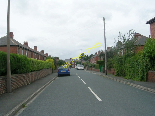 Photo 6"x4" Westway - Croftlands Batley c2009