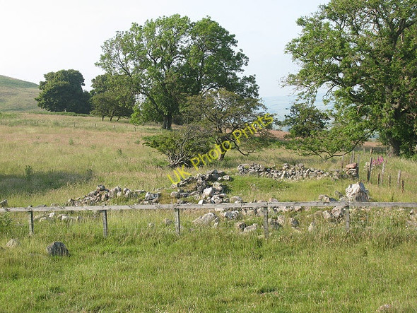 Photo 6"x4" Ruined building below Brown's Law Middleton Hall\/NT9825 c2009