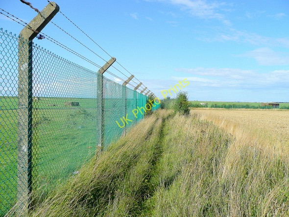 Photo 6"x4" Bedford Autodrome perimeter 3 Church End\/TL0558 c2009