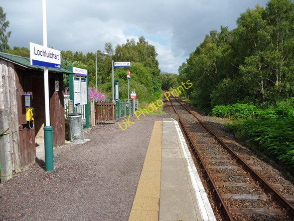 Photo 6"x4" Lochluichart railway station Lochluichart c2009